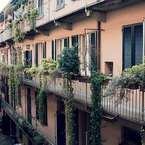design-studio-centro-storico.it-lombardy.com/
